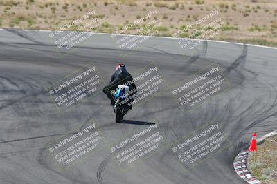 media/Apr-20-2025-AHRMA (Sun) [[393a79c373]]/Race/Group 2/Turn 4b/